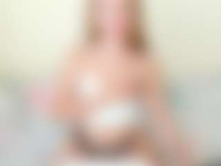 Kathrynn18's Live Sex Cam Show