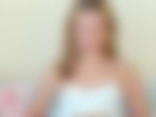 Kathrynn18's Live Sex Cam Show