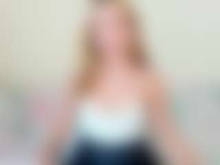 Kathrynn18's Live Sex Cam Show