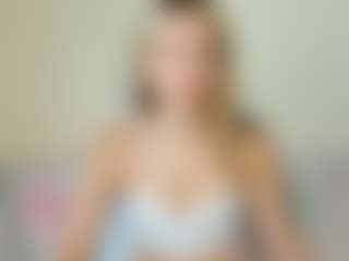 Kathrynn18's Live Sex Cam Show