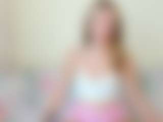 Kathrynn18's Live Sex Cam Show