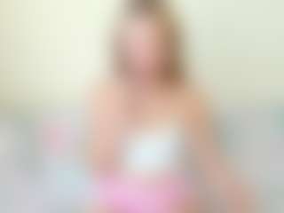 Kathrynn18's Live Sex Cam Show