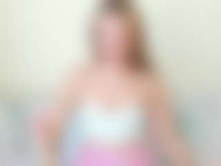 Kathrynn18's Live Sex Cam Show