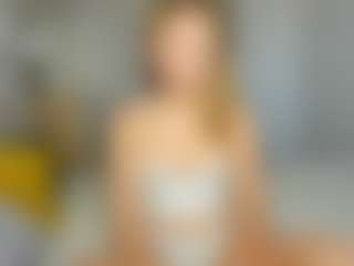 Kathrynn18's Live Sex Cam Show