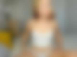 Kathrynn18's Live Sex Cam Show