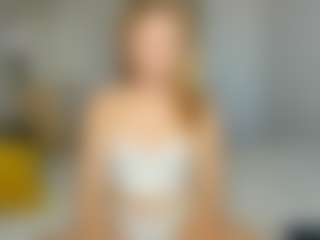 Kathrynn18's Live Sex Cam Show