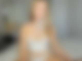 Live cam show with Kathrynn18 - American Petite on Lustler | united states