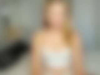 Kathrynn18's Live Sex Cam Show