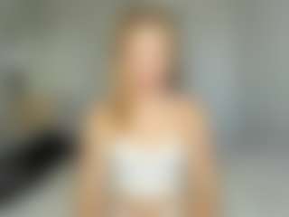 Kathrynn18's Live Sex Cam Show
