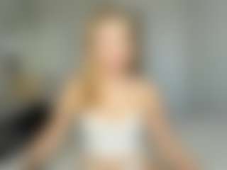 Kathrynn18's Live Sex Cam Show