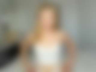 Kathrynn18's Live Sex Cam Show