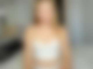Kathrynn18's Live Sex Cam Show