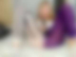 Kathrynn18's Live Sex Cam Show