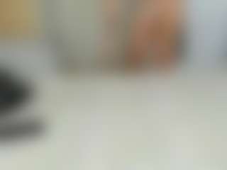 Kathrynn18's Live Sex Cam Show