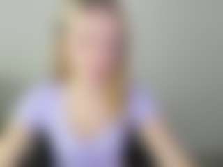 Kathrynn18's Live Sex Cam Show