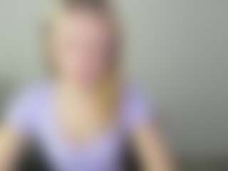 Kathrynn18's Live Sex Cam Show