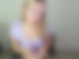 Kathrynn18's Live Sex Cam Show