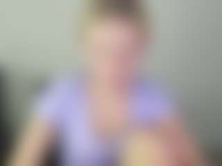 Kathrynn18's Live Sex Cam Show