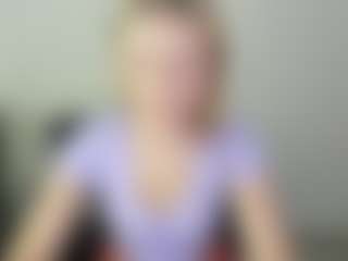 Kathrynn18's Live Sex Cam Show