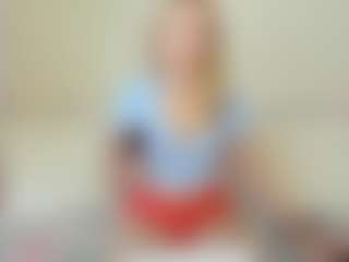 Kathrynn18's Live Sex Cam Show