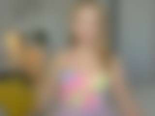 Kathrynn18's Live Sex Cam Show