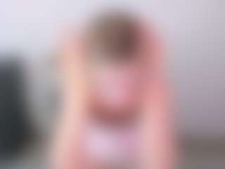 Kathrynn18's Live Sex Cam Show