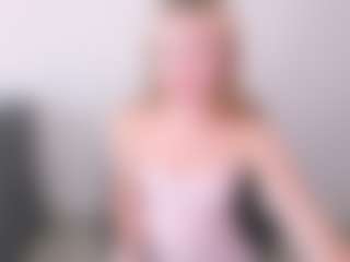 Kathrynn18's Live Sex Cam Show