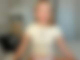 Kathrynn18's Live Sex Cam Show