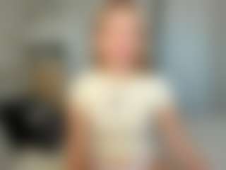 Kathrynn18's Live Sex Cam Show