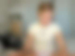 Kathrynn18's Live Sex Cam Show