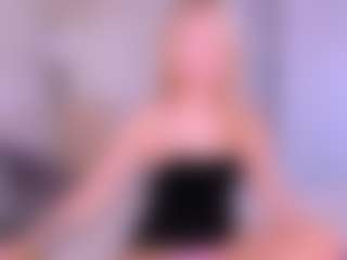Kathrynn18's Live Sex Cam Show