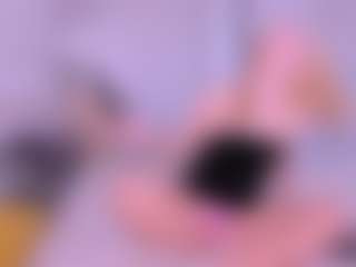 Kathrynn18's Live Sex Cam Show