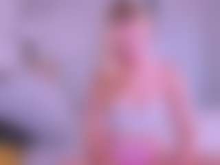 Kathrynn18's Live Sex Cam Show