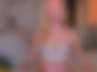 Kathrynn18's Live Sex Cam Show