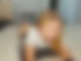 Kathrynn18's Live Sex Cam Show