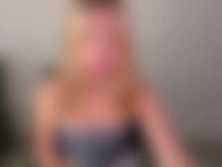 Live cam show with Kathrynn18 - Spy Petite on Camversity