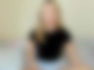 Kathrynn18's Live Sex Cam Show