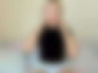 Kathrynn18's Live Sex Cam Show