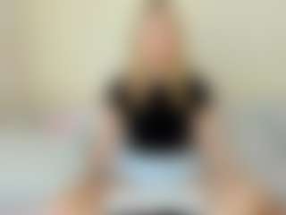 Kathrynn18's Live Sex Cam Show
