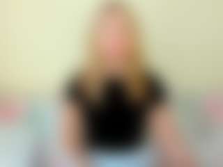 Kathrynn18's Live Sex Cam Show