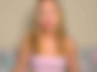 Kathrynn18's Live Sex Cam Show