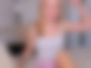 Kathrynn18's Live Sex Cam Show