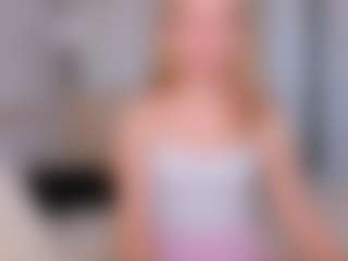 Kathrynn18's Live Sex Cam Show