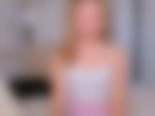 Live cam show with Kathrynn18 - Shaved Pussy Teen (18+) on Camsoda