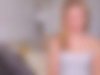 Kathrynn18's Live Sex Cam Show