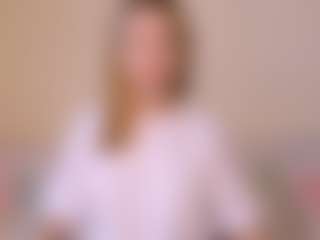 Kathrynn18's Live Sex Cam Show