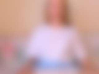 Kathrynn18's Live Sex Cam Show