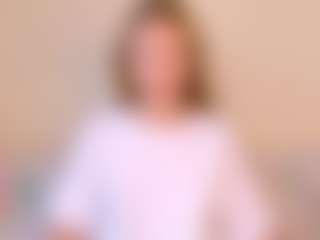 Kathrynn18's Live Sex Cam Show