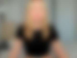 Kathrynn18's Live Sex Cam Show