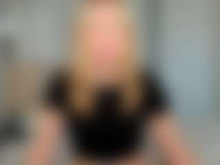 Kathrynn18's Live Sex Cam Show